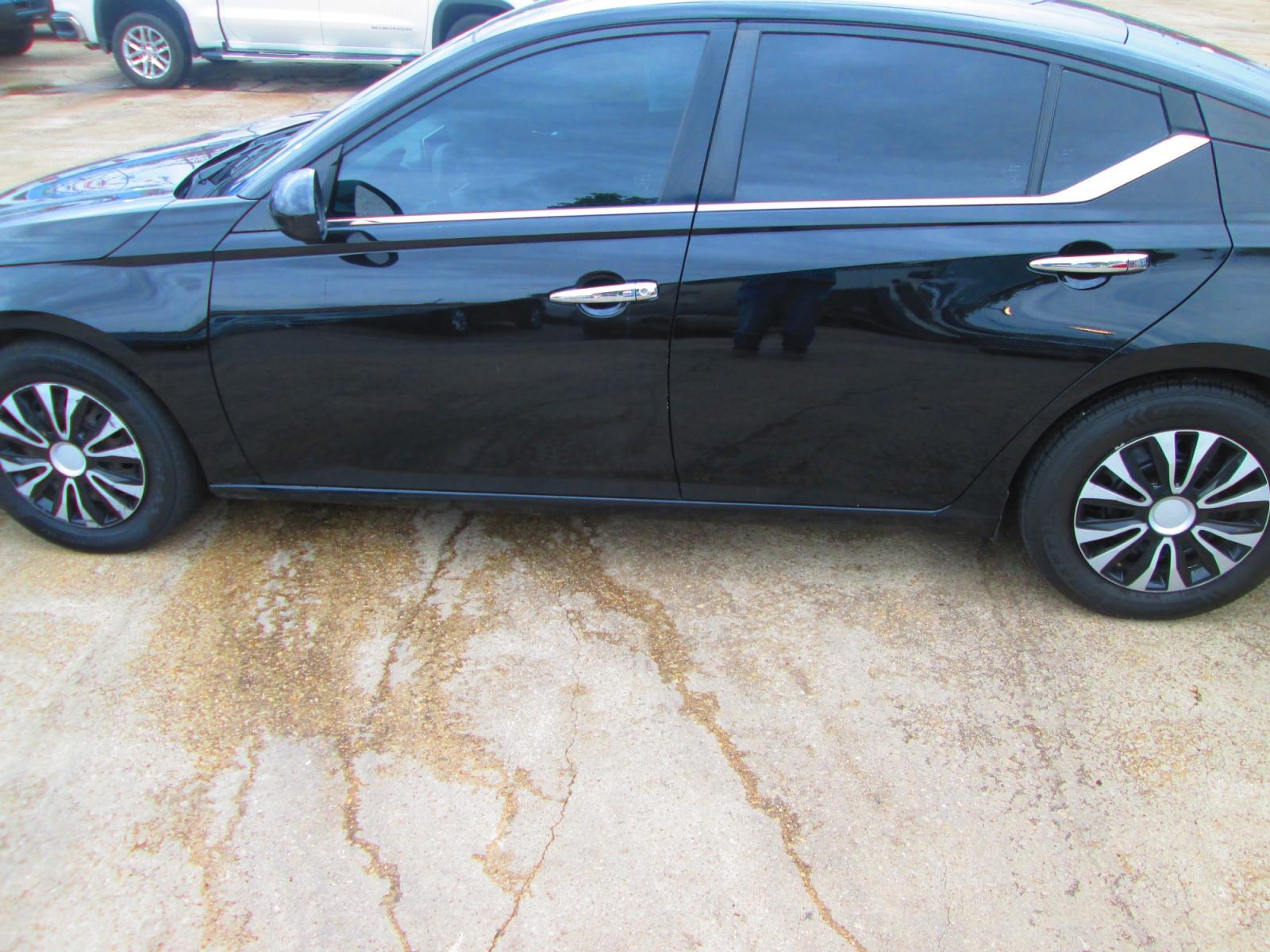 2020 BLACK /BLACK Nissan Altima (1N4BL4BV7LC) , located at 1815 NE 28th St., Fort Worth, TX, 76106, (817) 625-6251, 32.795582, -97.333069 - Photo #7